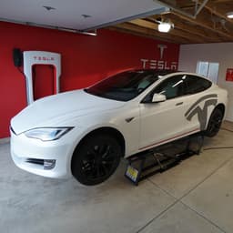 6000ELX Extended-Width Portable EV Car Lift 7